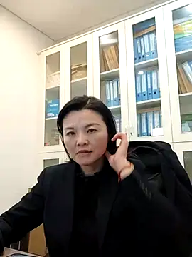 ialnuyoa_h's cam snapshot