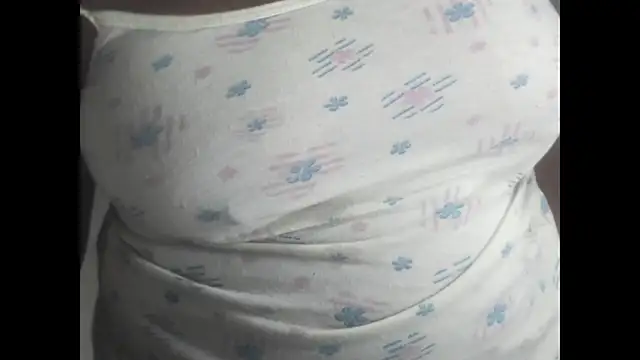 rachelexoticgirl's cam snapshot