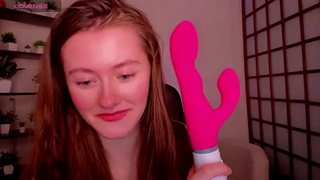 KateCuddle's cam snapshot