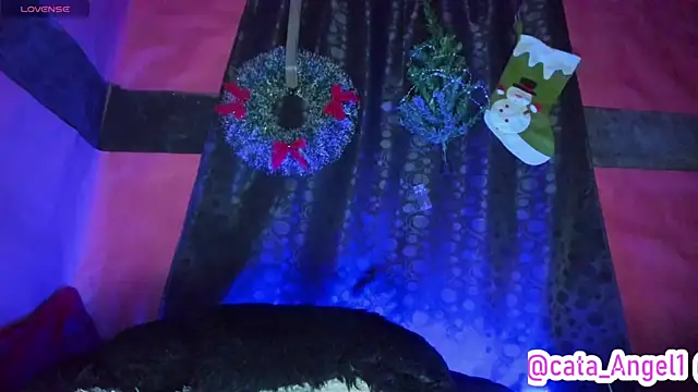 Cata-angel's cam snapshot