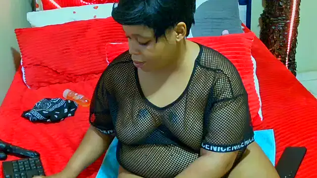 THESHORTQUEEN's cam snapshot