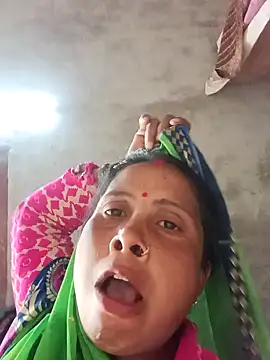 Shreya_pandit's cam snapshot