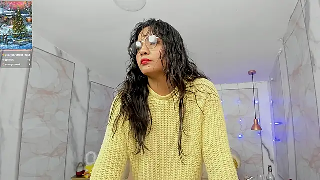 agatha_sluttylatina's cam snapshot