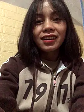 Sarahkiu's cam snapshot