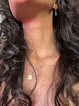 KaitlynLoveCam live sex cam