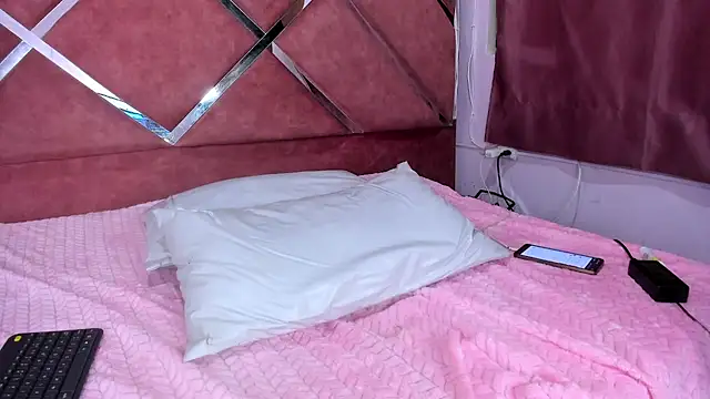 CarolinaNavas33 live sex cam