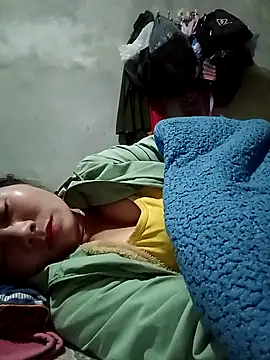 vangkt-cute live sex cam