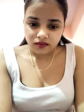 Ruchi_1's cam snapshot