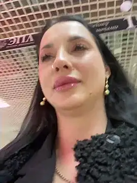 Roxana-Sexy live sex cam