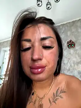 RuslanaXX's cam snapshot