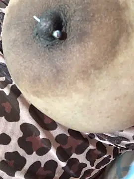 Rachellcooperrr's cam snapshot