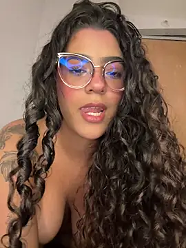 CaroBeach live sex cam