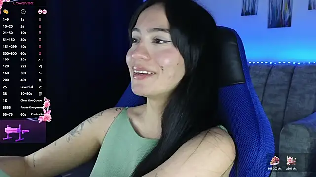 ZaraDames_'s cam snapshot