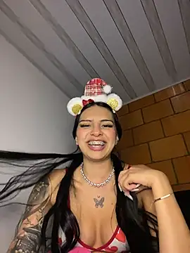 Hilary_pinkk live sex cam