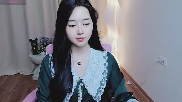 Miu-999 live sex cam