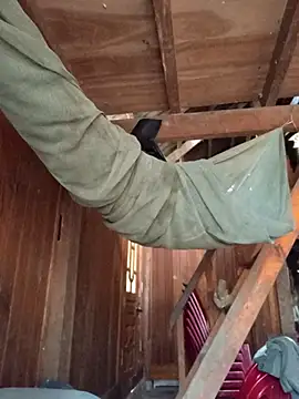 dakota-kis's cam snapshot