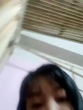 Lynnlyy9x's cam snapshot