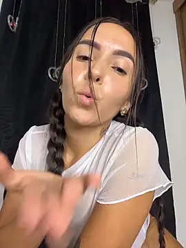 Scarlett05 live sex cam