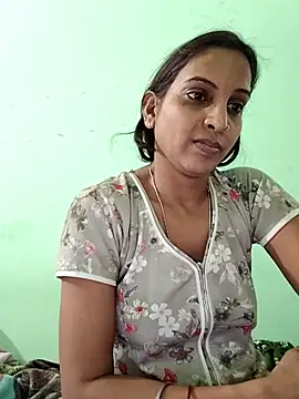 Hotty-Nidhi's cam snapshot