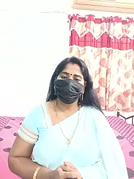 tamil-aunt's cam snapshot