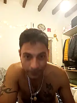 hotCOUPLEPETRA live sex cam