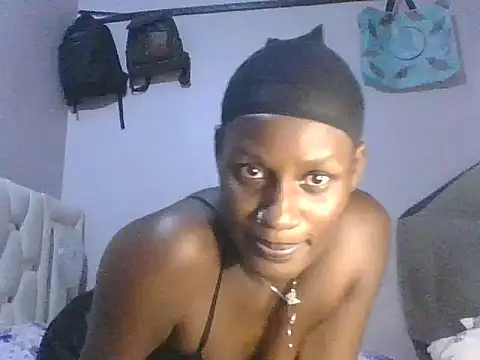 Nasty-Linda's cam snapshot