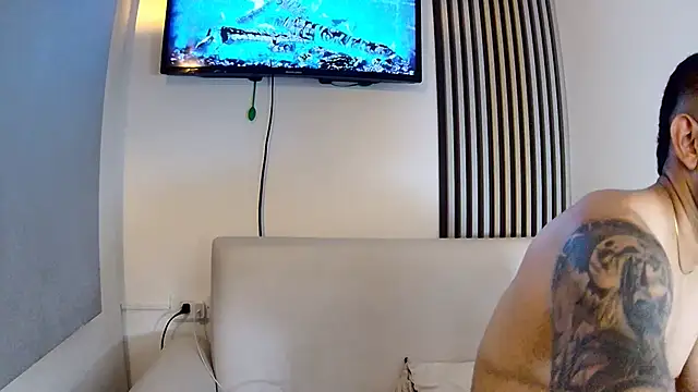 venedic_bull's cam snapshot