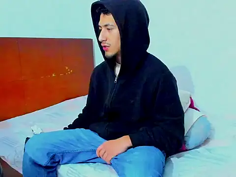 Chandler_ken's cam snapshot