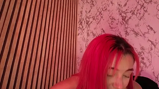 sweetcherryyy_'s cam snapshot