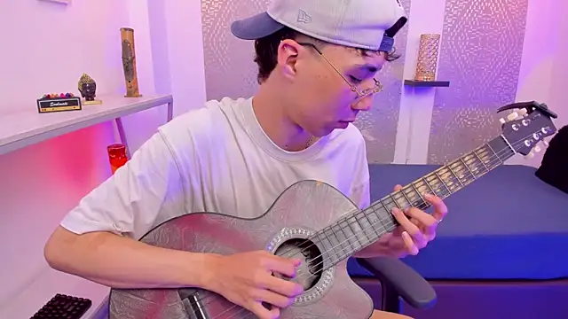 Nikolay_Gregori live sex cam