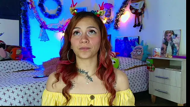 alisson_zafiro_'s cam snapshot