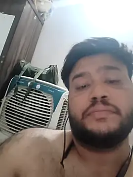 Yogeeass live sex cam