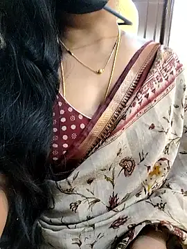 Hotgirlindian52's cam snapshot