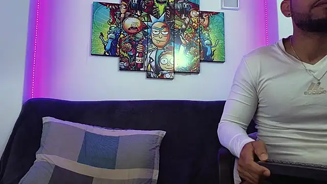 catalina_y_tylerjhons's cam snapshot