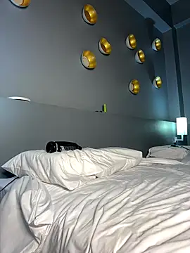 GirlsMia__'s cam snapshot