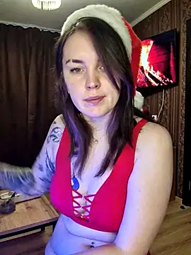 LazyTanukii live sex cam