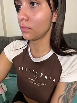 Isabella-Teen's cam snapshot