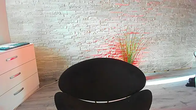 BellaNoir_'s cam snapshot