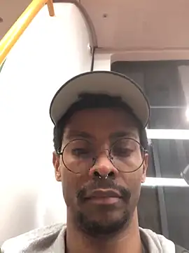 Albert_Madrid's cam snapshot