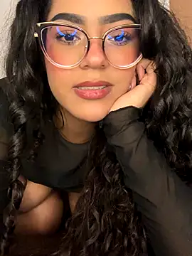 CaroBeach live sex cam