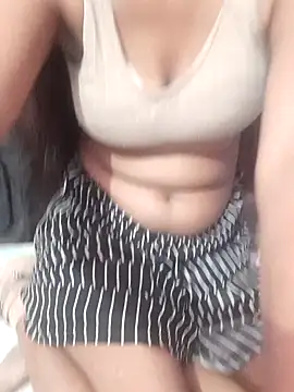 farana_bhat's cam snapshot