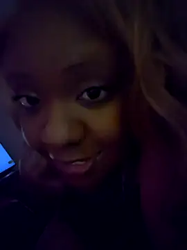 6lue6a6y69's cam snapshot