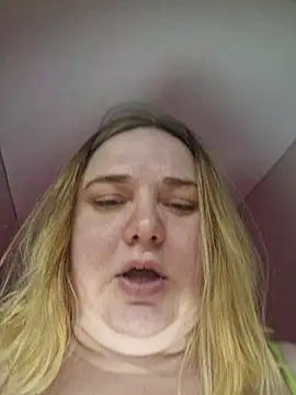 Yes_senia's cam snapshot