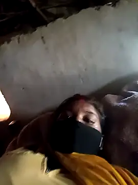 Devi_Chatterjee's cam snapshot