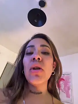 LilEuphoria's cam snapshot