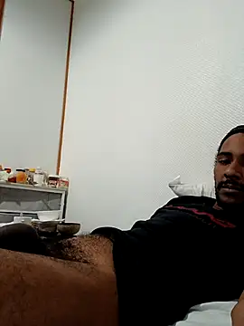 Mikaaa97 live sex cam