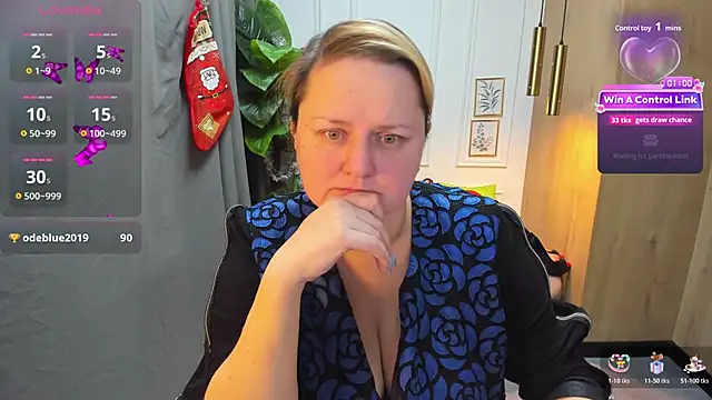 ScarlettSoft live sex cam