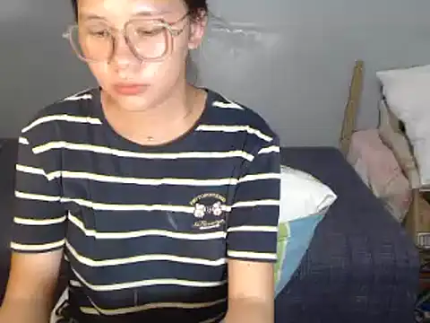 hotsexyreb's cam snapshot