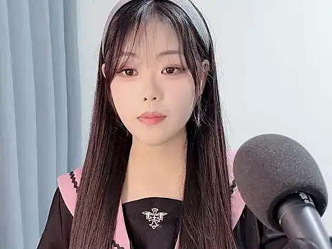 smalldaisy's cam snapshot