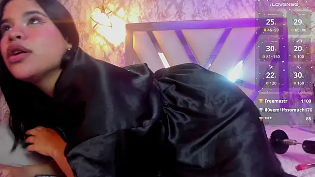 Aisha_poweer live sex cam